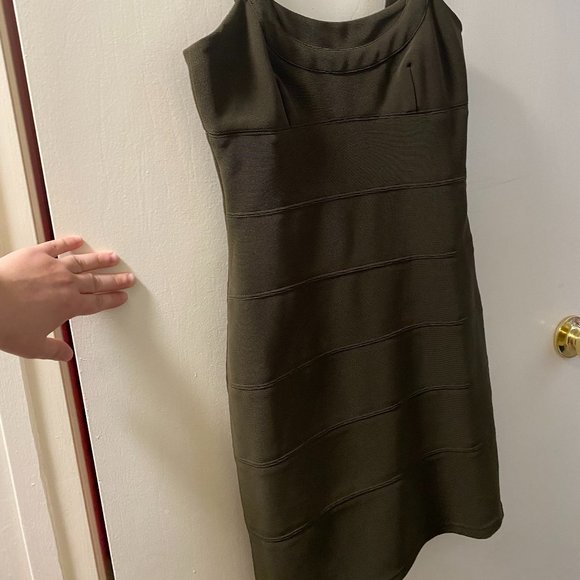 Walter Baker Olive Green Bandage Bodycon Dress - Perfect for a Night Out size XS - Picture 10 of 14